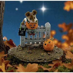 Wee Forest Folk " Pickity Pumpkin " 1998 Mouse Pumpkin M-232 D Petersen Retired